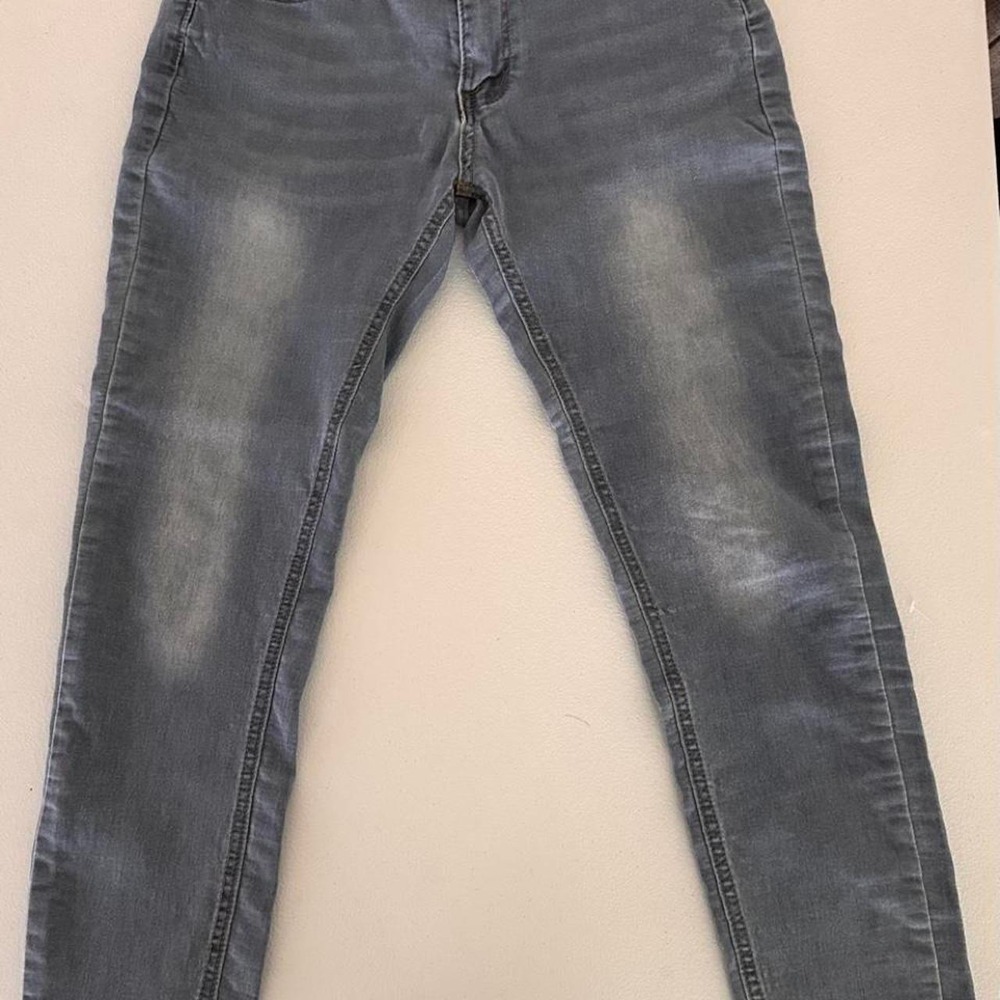 Red‎ bottom blue skinny jeans size 11